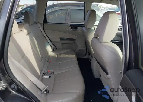 2013 Subaru Forester 2.5X Limited z USA, uszkodzony, nr VIN JF2SHAEC4DH407340